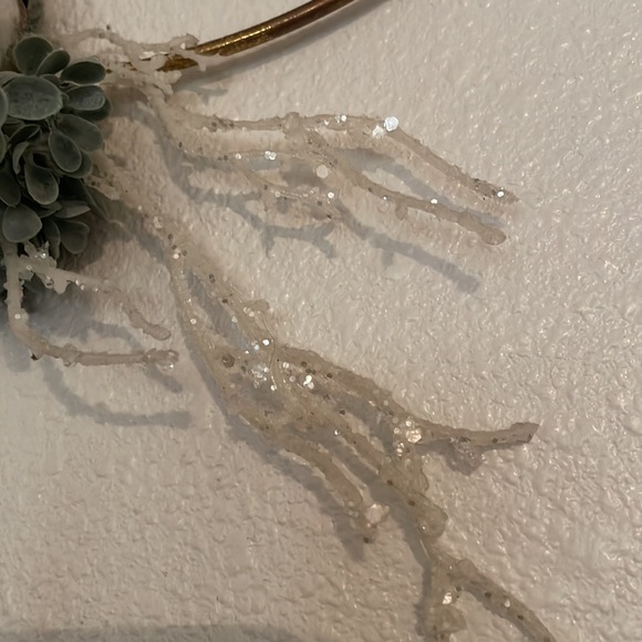 Handmade safe color wreath - Picture 3 of 3